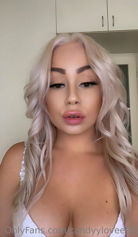 Candyylovee99