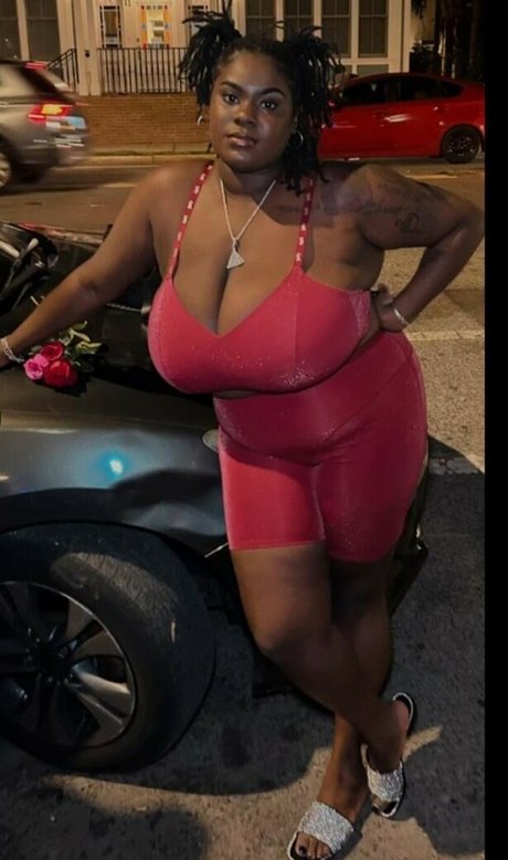 Foto di nudo di fuga di OnlyFans di Mj Melonz