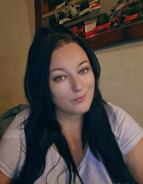 Foto di nudo di fuga di OnlyFans di Mistresskatiana