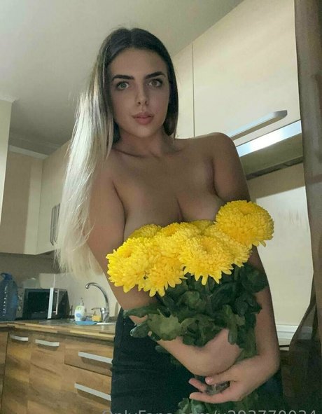 Foto di nudo di fuga di OnlyFans di Yoursexguru
