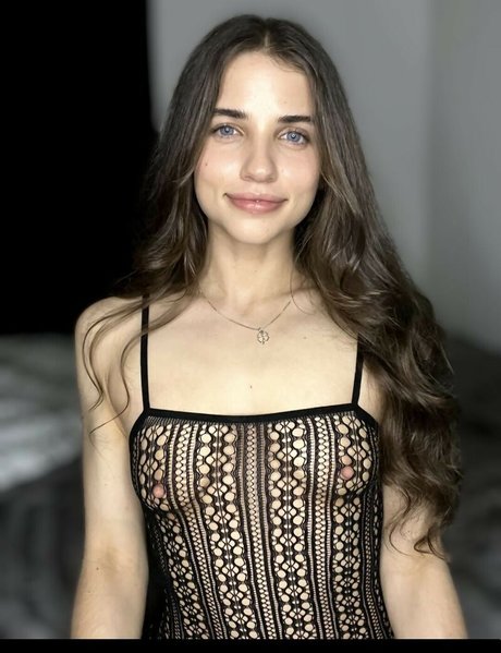 Foto di nudo di fuga di OnlyFans di Lally Rae