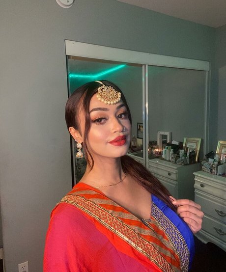 Punjabi Mami