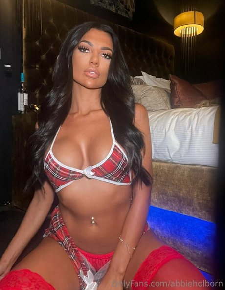 Foto di nudo di fuga di OnlyFans di Abbie Holborn Gshore