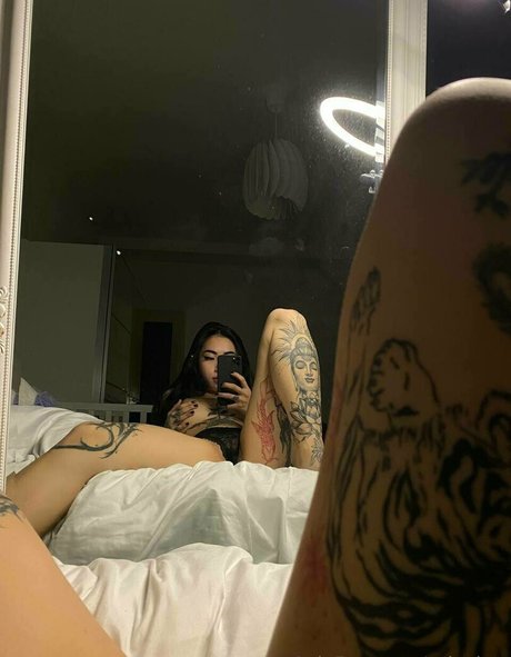 Foto di nudo di fuga di OnlyFans di Asianina