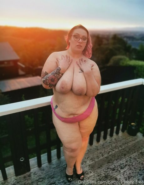 Badgirllaceyfree