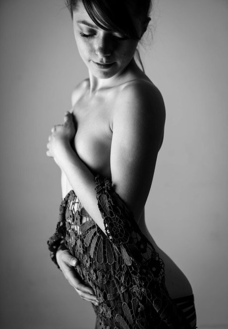 Foto di nudo di fuga di OnlyFans di Tinychipiefree