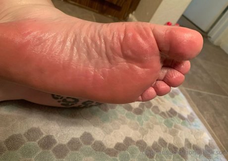 Foto di nudo di fuga di OnlyFans di Honeydewsole