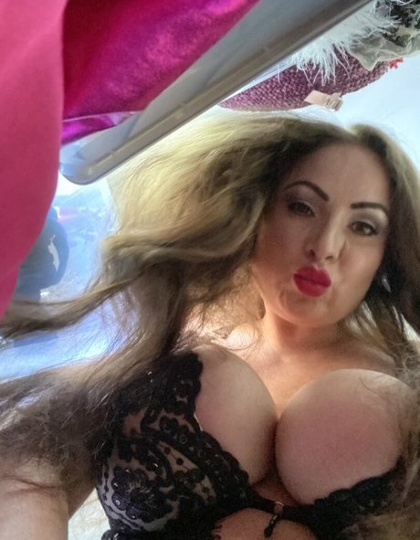 Foto di nudo di fuga di OnlyFans di Sophia Delane