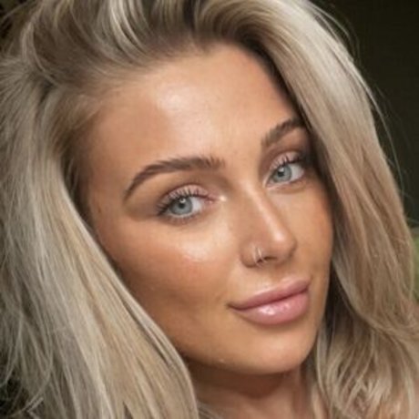 Foto di nudo di fuga di OnlyFans di British Chicks