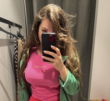 Foto di nudo di fuga di OnlyFans di Funtikingym