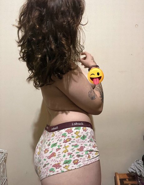 Foto di nudo di fuga di OnlyFans di Luisabacaxi