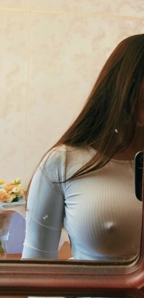 Foto di nudo di fuga di OnlyFans di Hikitana