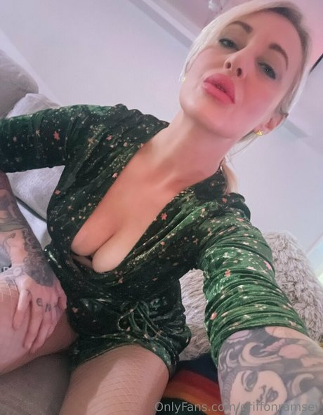 Foto di nudo di fuga di OnlyFans di Griffonramsey