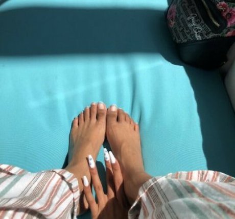 Foto di nudo di fuga di OnlyFans di Sinister Simone