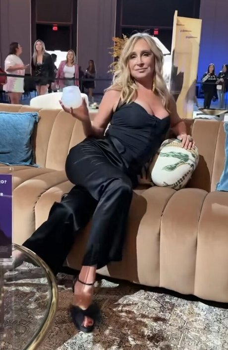 Foto di nudo di fuga di OnlyFans di Sonja Morgan