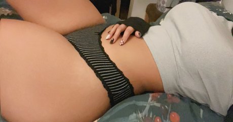 Foto di nudo di fuga di OnlyFans di Hanilovesyou