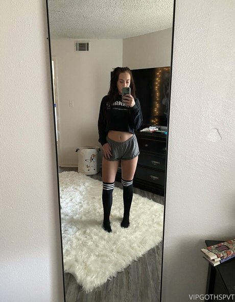 Foto di nudo di fuga di OnlyFans di Anastasiagoth