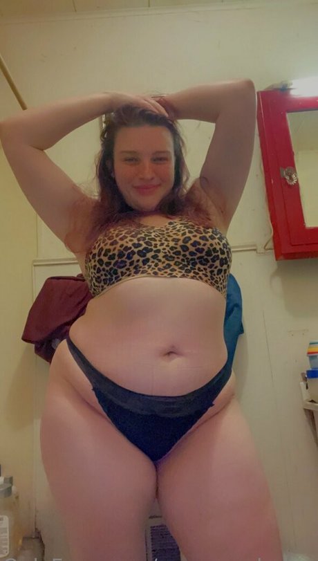 Foto di nudo di fuga di OnlyFans di Xsavageshelby