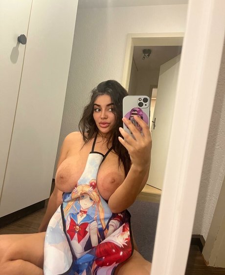 Foto di nudo di fuga di OnlyFans di Mamacitatalia
