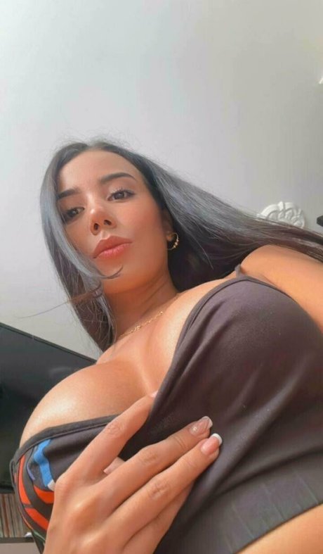 Foto di nudo di fuga di OnlyFans di Liaharrisxx