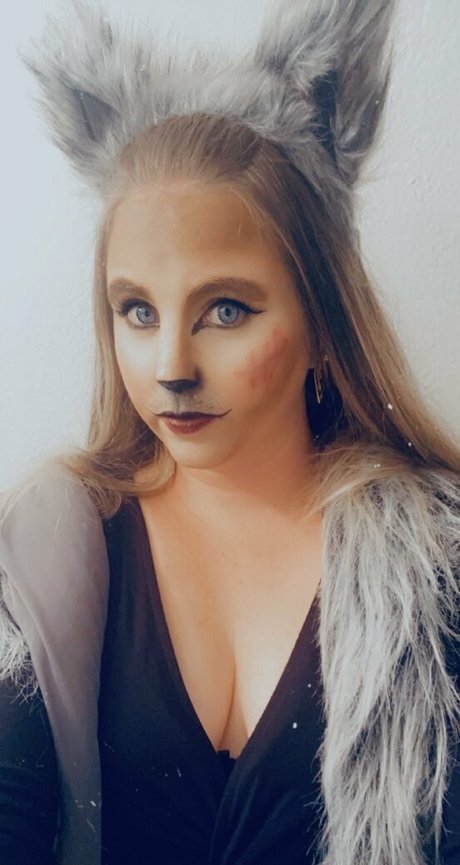 Foto di nudo di fuga di OnlyFans di Blueeyesbombshell