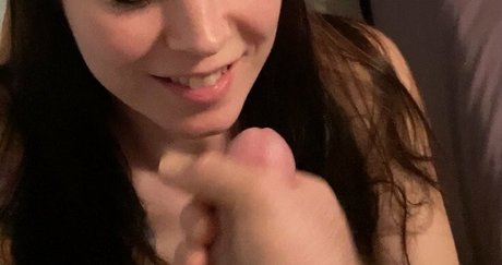 Foto di nudo di fuga di OnlyFans di Jennl
