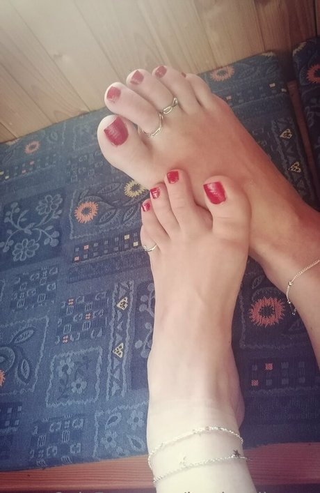 Foto di nudo di fuga di OnlyFans di Lombardicyara