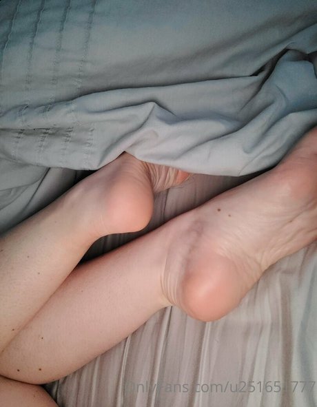 Foto di nudo di fuga di OnlyFans di Juiletssecret