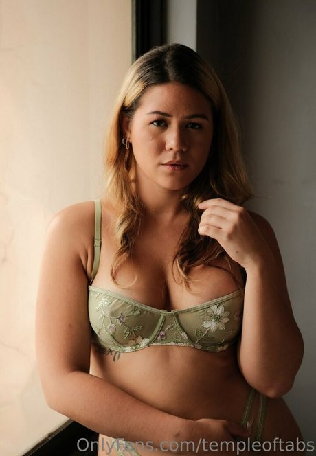 Foto di nudo di fuga di OnlyFans di Tabitha Rice