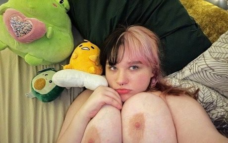 Foto di nudo di fuga di OnlyFans di Urlocalgothbaby