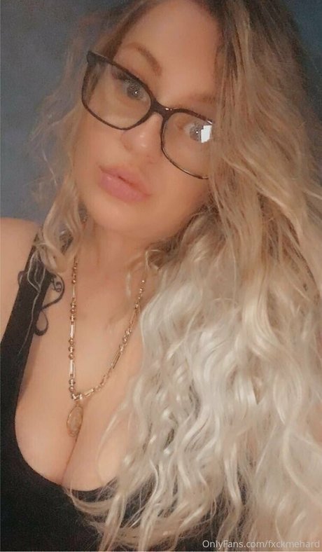 Foto di nudo di fuga di OnlyFans di Fxckmehard