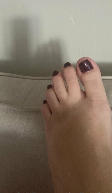 Foto di nudo di fuga di OnlyFans di Jes5icasfeet