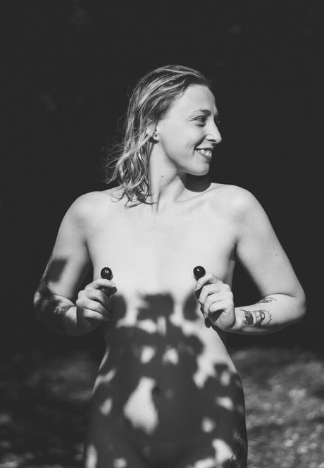 Foto di nudo di fuga di OnlyFans di Katereenkis