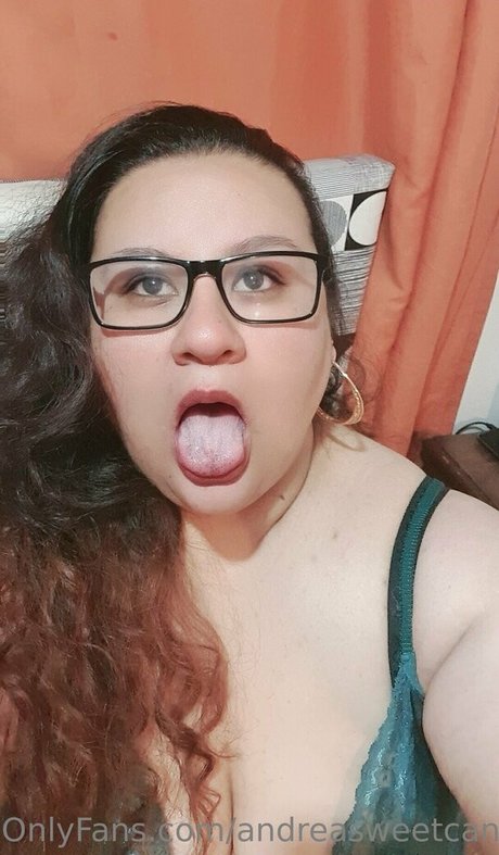 Foto di nudo di fuga di OnlyFans di Andreasweetcandy1