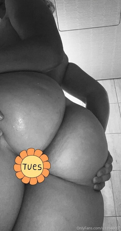Foto di nudo di fuga di OnlyFans di Princessjadde