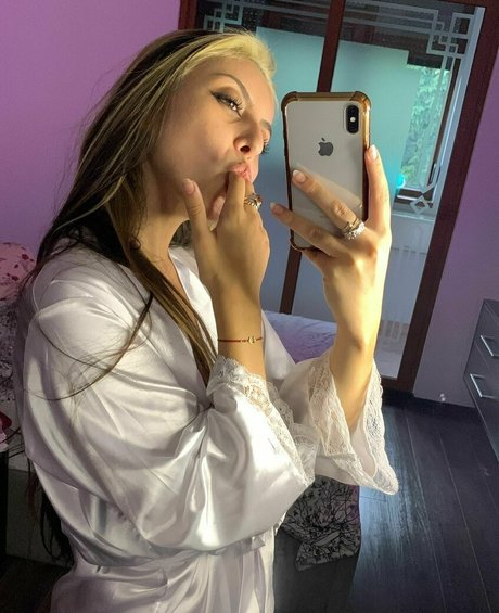 Foto di nudo di fuga di OnlyFans di Gloria2m