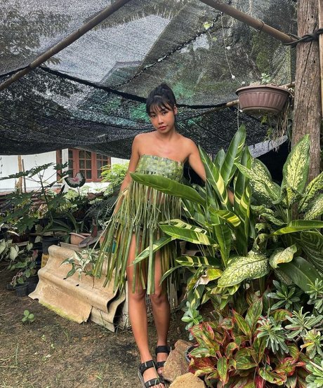 Foto di nudo di fuga di OnlyFans di Aunaun Janthana