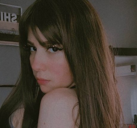 Foto di nudo di fuga di OnlyFans di Andrea Becaria
