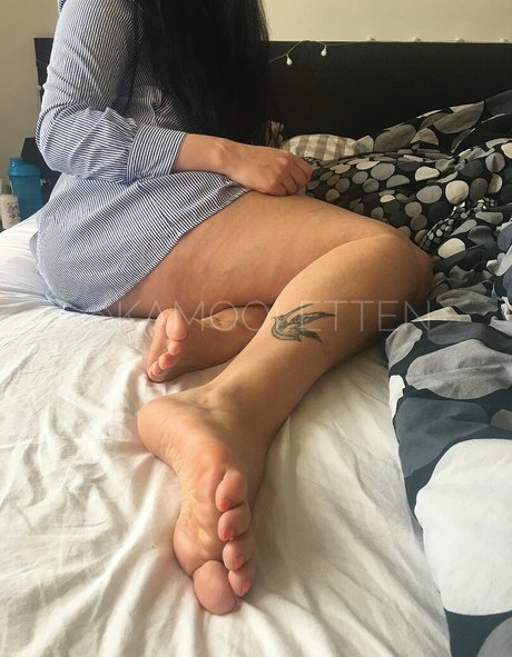 Foto di nudo di fuga di OnlyFans di Goddesskimmyxo