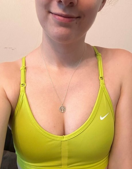 Foto di nudo di fuga di OnlyFans di Elliemoose00