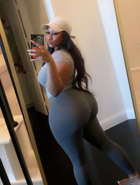 Foto di nudo di fuga di OnlyFans di Itsteedy