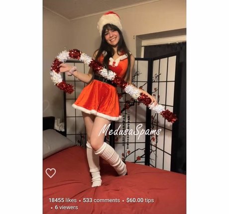 Foto di nudo di fuga di OnlyFans di Missmedusa1021