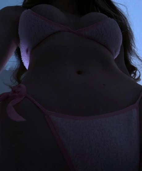 Foto di nudo di fuga di OnlyFans di Mushyeesandi
