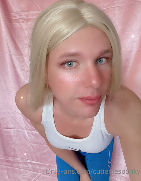 Foto di nudo di fuga di OnlyFans di Emiliaxsweden