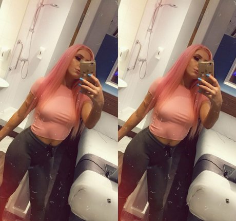 Foto di nudo di fuga di OnlyFans di Lilbx666