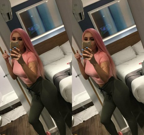 Foto di nudo di fuga di OnlyFans di Lilbx666