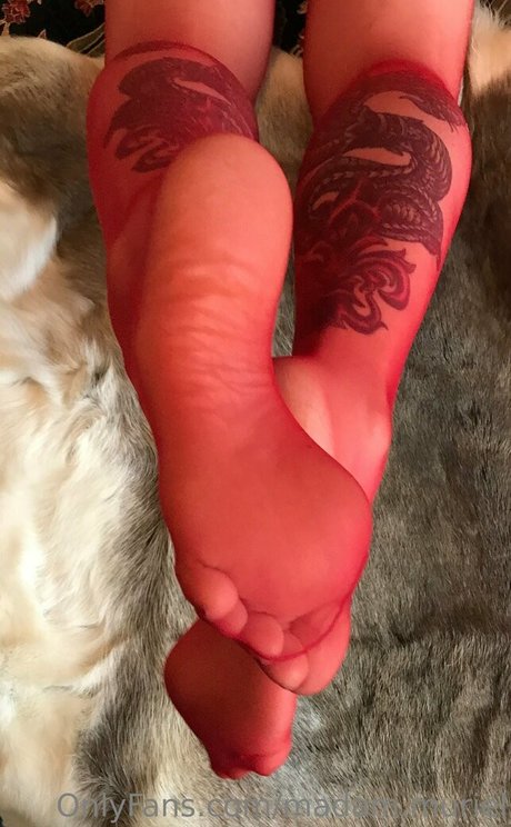 Foto di nudo di fuga di OnlyFans di Madammuriel