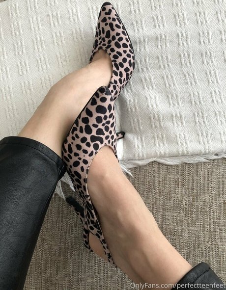 Perfectteenfeet