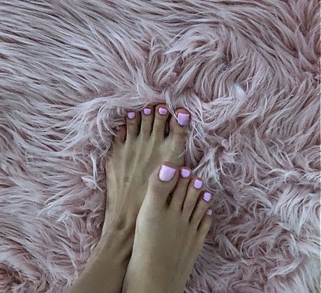 Foto di nudo di fuga di OnlyFans di Perfectteenfeet