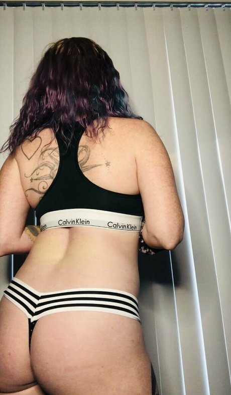 Foto di nudo di fuga di OnlyFans di Hotmessblair